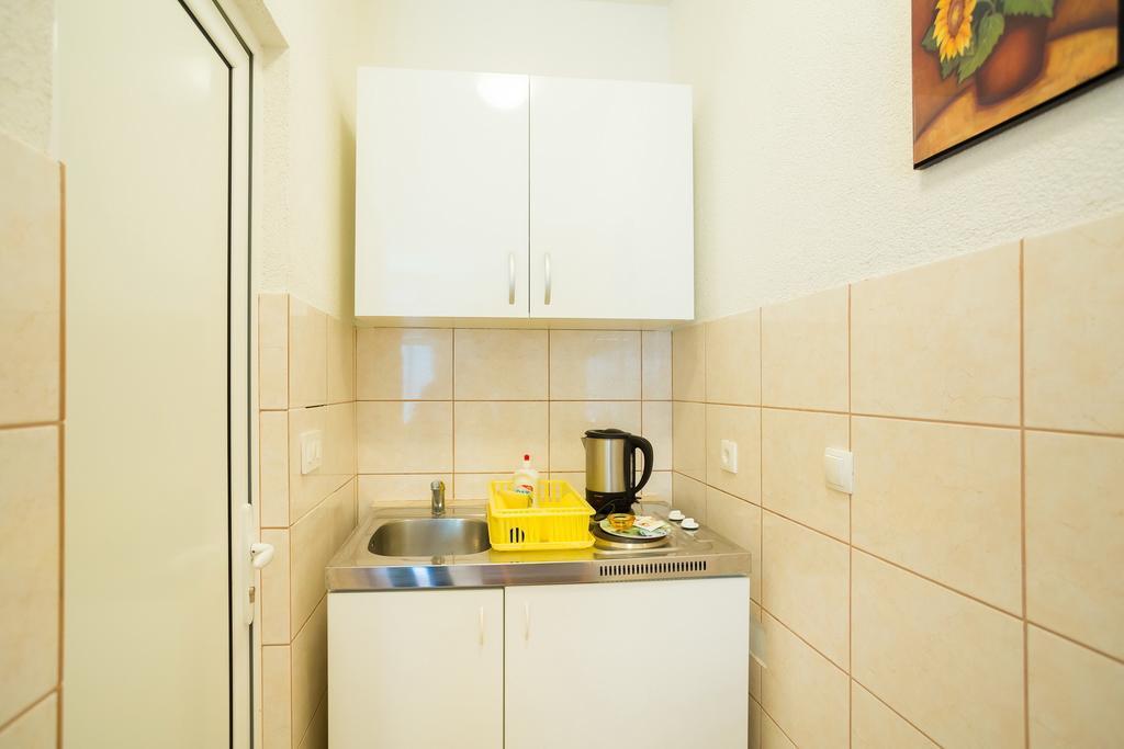Apartment Studios Tonina