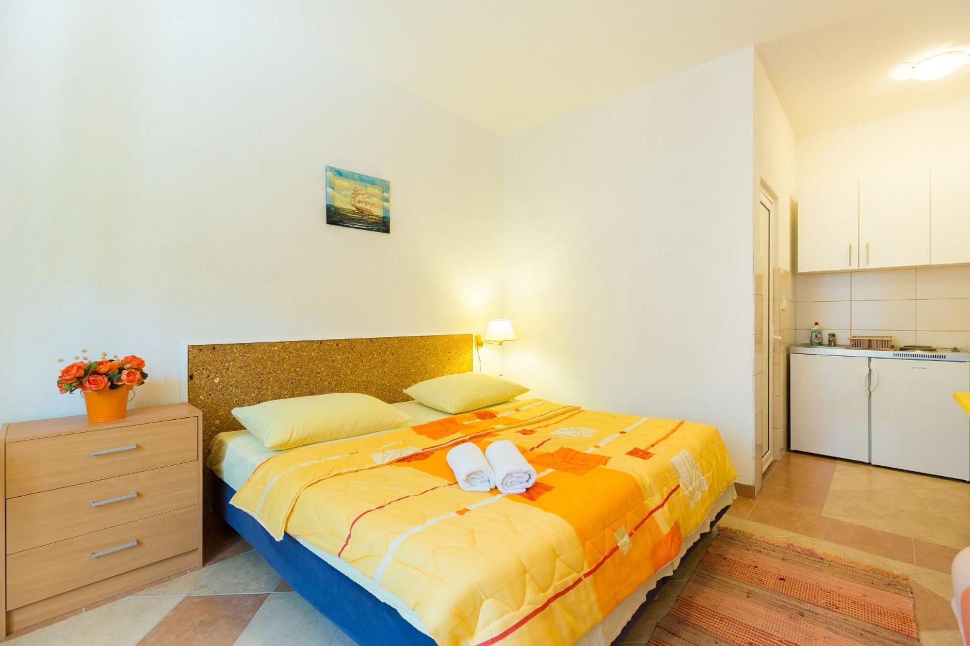 Apartment Studios Tonina Zaton (Dubrovnik-Neretva)