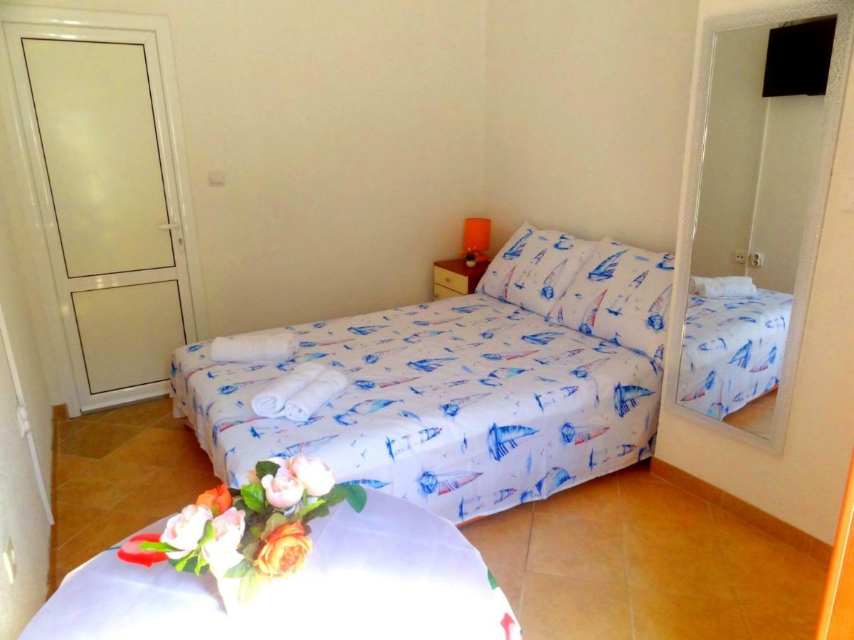 Apartment Studios Tonina Zaton (Dubrovnik-Neretva)
